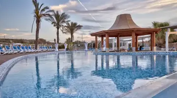 db Seabank Resort + Spa