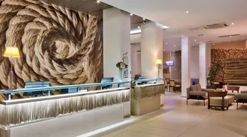 db Seabank Resort & Spa