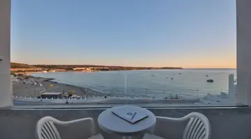 db Seabank Resort & Spa