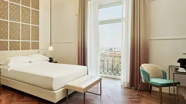 De Bonart Naples, Curio Collection by Hilton