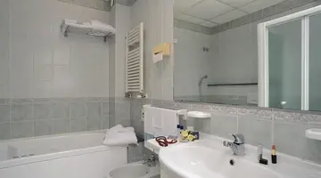 DE FRANCE HOTEL