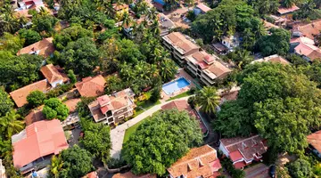 De Mandarin Beach Resort Suites & Villas