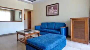 De Mandarin Beach Resort Suites & Villas
