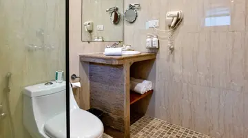 De Mandarin Beach Resort Suites & Villas