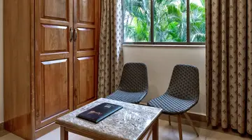 De Mandarin Beach Resort Suites & Villas