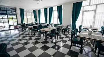De Mare Family Hotel