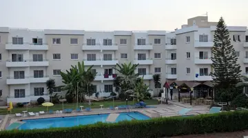 Debbiexenia Hotel Apartments