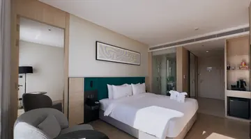 DECEMBER HOTEL