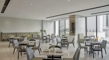 DECEMBER HOTEL