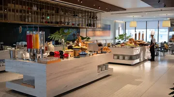 DECEMBER HOTEL
