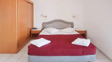 Dedalos Beach Hotel