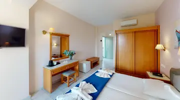 Dedalos Beach Hotel