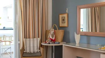 DEDALOS HOTEL