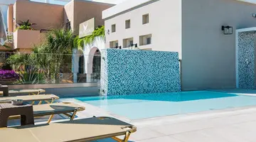Dedalos Hotel