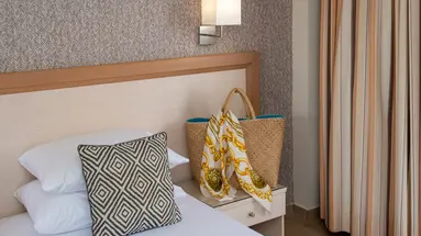 DEDALOS HOTEL