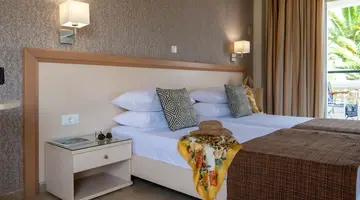 DEDALOS HOTEL
