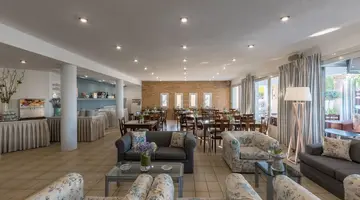 Dedalos Hotel