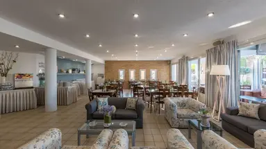 Dedalos Hotel