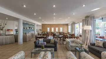 Dedalos Hotel