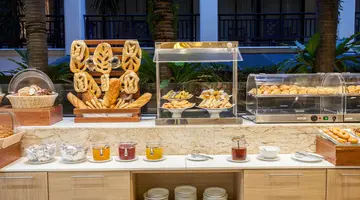 DEEVANA PATONG RESORT & SPA