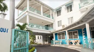 Deja Resort