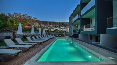 Del Mar Apartments
