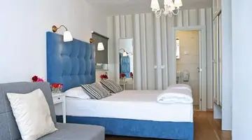 DELFIN ZADAR