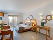 DELFINA BOUTIQUE