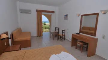 DELFINA TROPIC BEACH