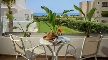 DELFINA TROPIC BEACH