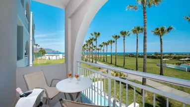 DELFINA TROPIC BEACH