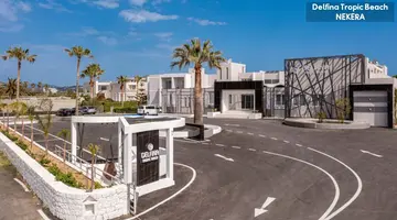 Delfina Tropic Beach