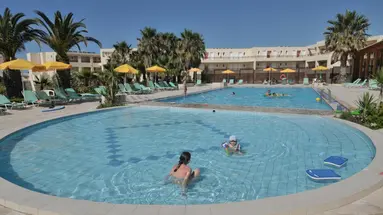 DELFINA TROPIC BEACH