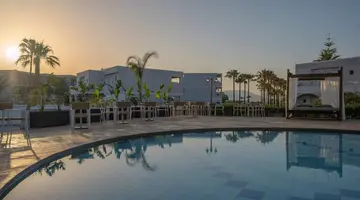 DELFINA TROPIC BEACH