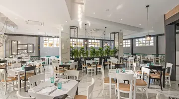 DELFINA TROPIC BEACH