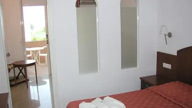DELFINA TROPIC BEACH