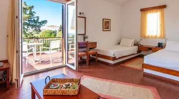 Delfinia Beach & Bungalows