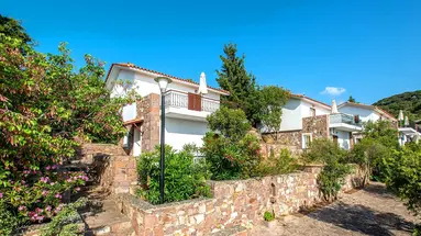 Delfinia Beach & Bungalows