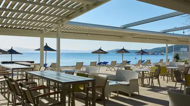 DELFINIA HOTEL