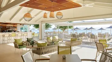 Delfinia Hotel