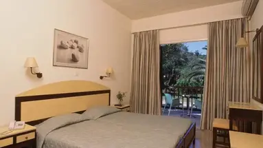 DELFINIA HOTEL