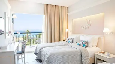 DELFINIA HOTEL