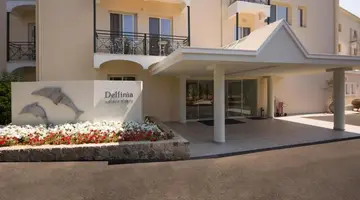 Delfinia Hotel