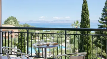 Delfinia Hotel