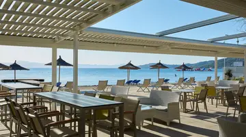 DELFINIA HOTEL