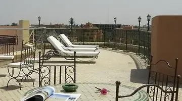 Dellarosa Hotel suites & spa