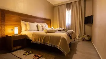 Dellarosa Hotel suites & spa