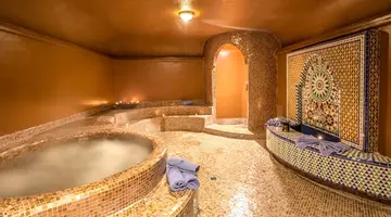Dellarosa Hotel suites & spa