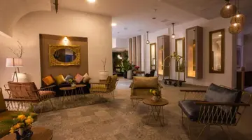 Dellarosa Hotel suites & spa