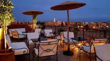 Dellarosa Hotel suites & spa